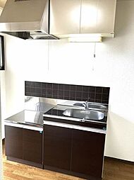 ヴィラファボーレ A0201 2階2Kの室内