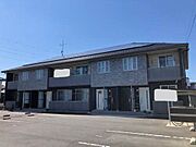 直江駅より徒歩8分 築13年4ヶ月 2階建の賃貸物件