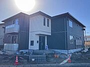  新築 2階建の賃貸物件