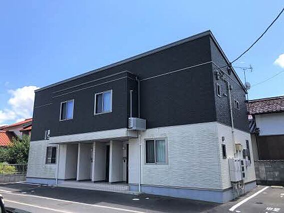 ローベルジュB_トップ画像