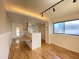 クロノス A0203 2階1LDKのリビング/ダイニング