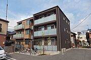  1階 築8年4ヶ月の賃貸物件