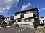  2階 築10年8ヶ月の賃貸物件