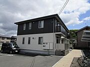  2階 築8年3ヶ月の賃貸物件