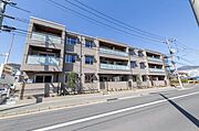 梅林駅より徒歩8分 1階 築2年7ヶ月の賃貸物件