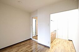 クレシェンド16 A0203 2階1DKのリビング/ダイニング