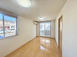 レーヴィンス　栄 A0102