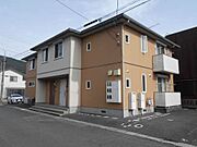  2階 築18年7ヶ月の賃貸物件