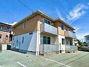 ストロベリー・フィールズAの賃貸物件