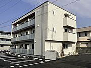 湯田温泉駅より徒歩8分 新築 3階建の賃貸物件