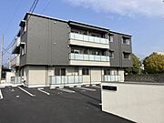 湯田温泉駅より徒歩9分 新築 3階建の賃貸物件