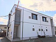 宇部新川駅よりバス3分 徒歩3分 築23年10ヶ月 2階建の賃貸物件