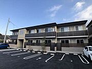  2階 築2年10ヶ月の賃貸物件