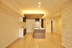 ヴィステリオ　プレミア A0303 3階3LDKのリビング/ダイニング