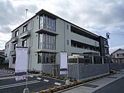  2階 築10年4ヶ月の賃貸物件