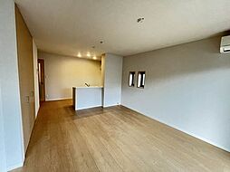 シャルロステ A0101 1階3LDKのリビング/ダイニング