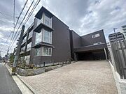 西鉄平尾駅より徒歩9分 築2年4ヶ月 3階建の賃貸物件