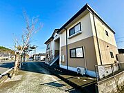 三間坂駅より徒歩5分 築24年11ヶ月 2階建の賃貸物件