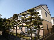  2階 築32年10ヶ月の賃貸物件