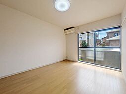 エントピア黒髪 A0105 1階1Kのリビング/ダイニング