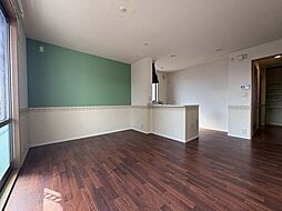 ウエストガーデン A0203 2階2LDKのリビング/ダイニング