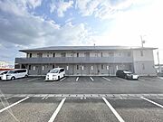  2階 築18年8ヶ月の賃貸物件