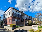  2階 築32年9ヶ月の賃貸物件