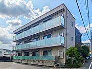 市立体育館前駅より徒歩10分 3階 築6年の賃貸物件