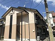 和田山駅より徒歩2分 築28年1ヶ月 2階建の賃貸物件