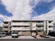 西新町駅より徒歩5分 3階 築6年2ヶ月の賃貸物件