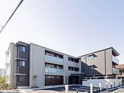 亀山駅より徒歩4分 3階 築2年9ヶ月の賃貸物件