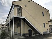 上牧駅より徒歩3分 築36年11ヶ月 2階建の賃貸物件