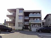 南草津駅より徒歩11分 1階 築6年2ヶ月の賃貸物件