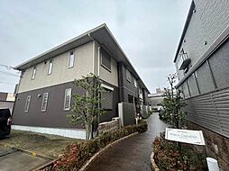 4 / 10