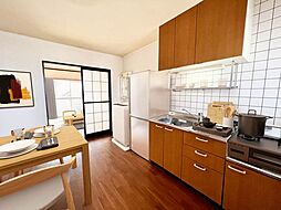 タウニィ蓮華 0202 2階2DKのリビング/ダイニング