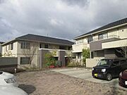 シャーメゾン香里ヒルズＣ棟 2階 築17年の賃貸物件