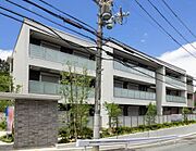 富雄駅より徒歩17分 3階 築7年5ヶ月の賃貸物件