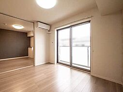 シャーメゾン京終 0202