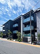 鳳駅より徒歩10分 2階 築4年の賃貸物件