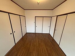 グロウブ東翠園 0405 4階3DKのリビング/ダイニング