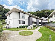和歌山市駅よりバス20分 徒歩13分 2階 築17年8ヶ月の賃貸物件