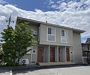 社町駅よりバス16分 徒歩10分 1階 築13年7ヶ月の賃貸物件