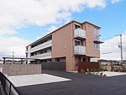 社町駅よりバス10分 徒歩7分 3階 築10年の賃貸物件