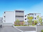 シャーメゾングランヒルズ 2階 築1年2ヶ月の賃貸物件