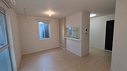 レジデンス有本 0102 1階2LDKのリビング/ダイニング