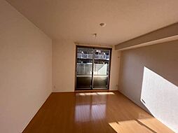 シャーメゾン華 0102 1階2LDKのリビング/ダイニング