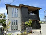 大和八木駅より徒歩8分 築2年10ヶ月 2階建の賃貸物件