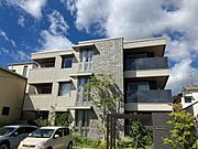 樟葉駅より徒歩9分 築4年5ヶ月 3階建の賃貸物件