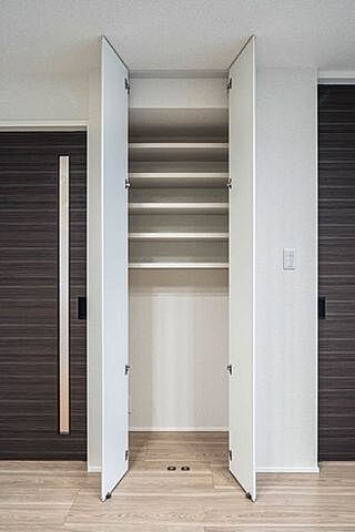 収納