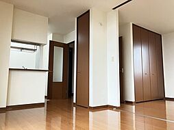 カルテット 202 2階1LDKのリビング/ダイニング